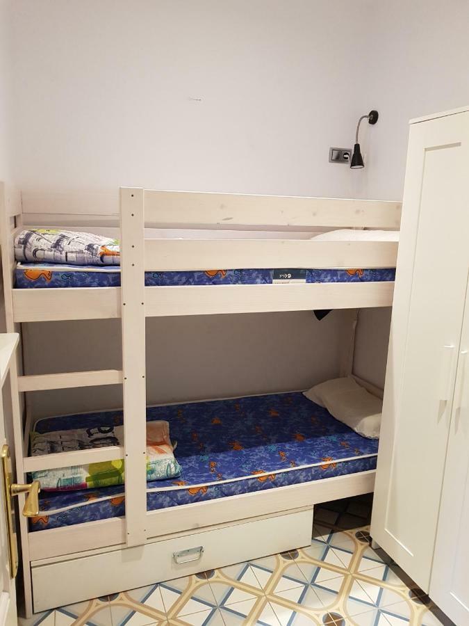 Apartamentos Nouvilas Portbou Kültér fotó