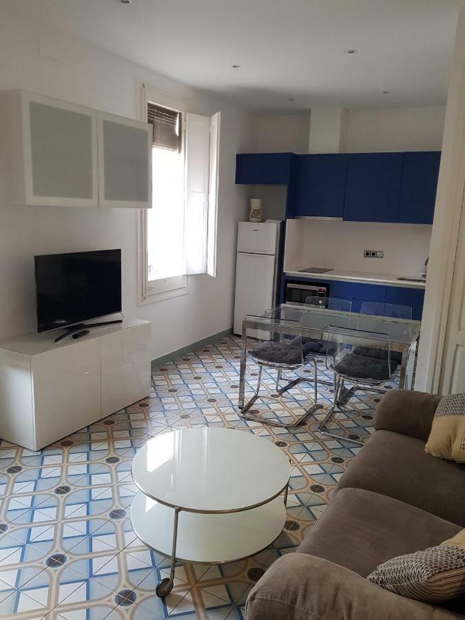 Apartamentos Nouvilas Portbou Kültér fotó