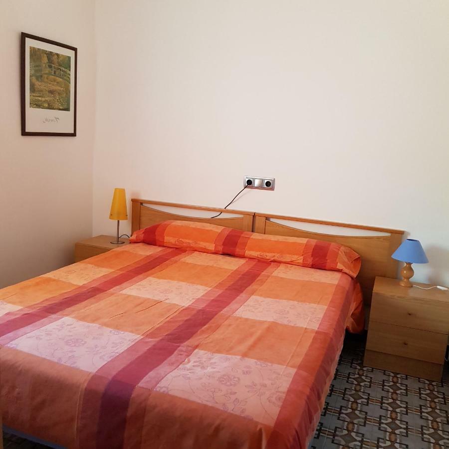 Apartamentos Nouvilas Portbou Kültér fotó