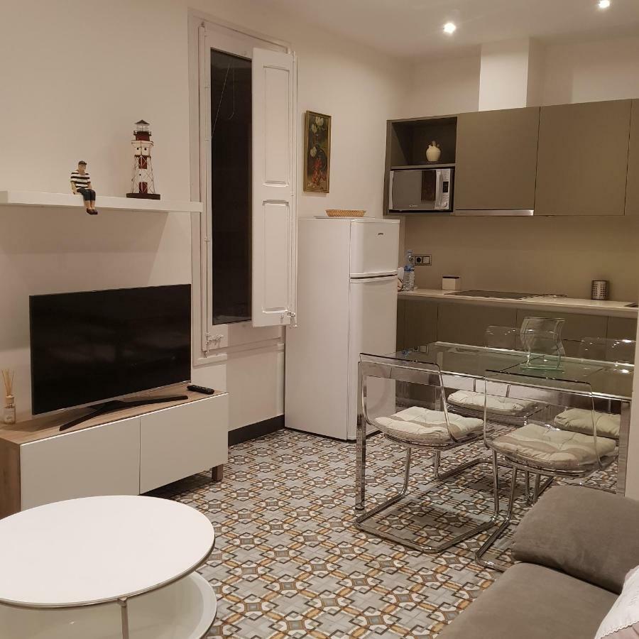 Apartamentos Nouvilas Portbou Kültér fotó