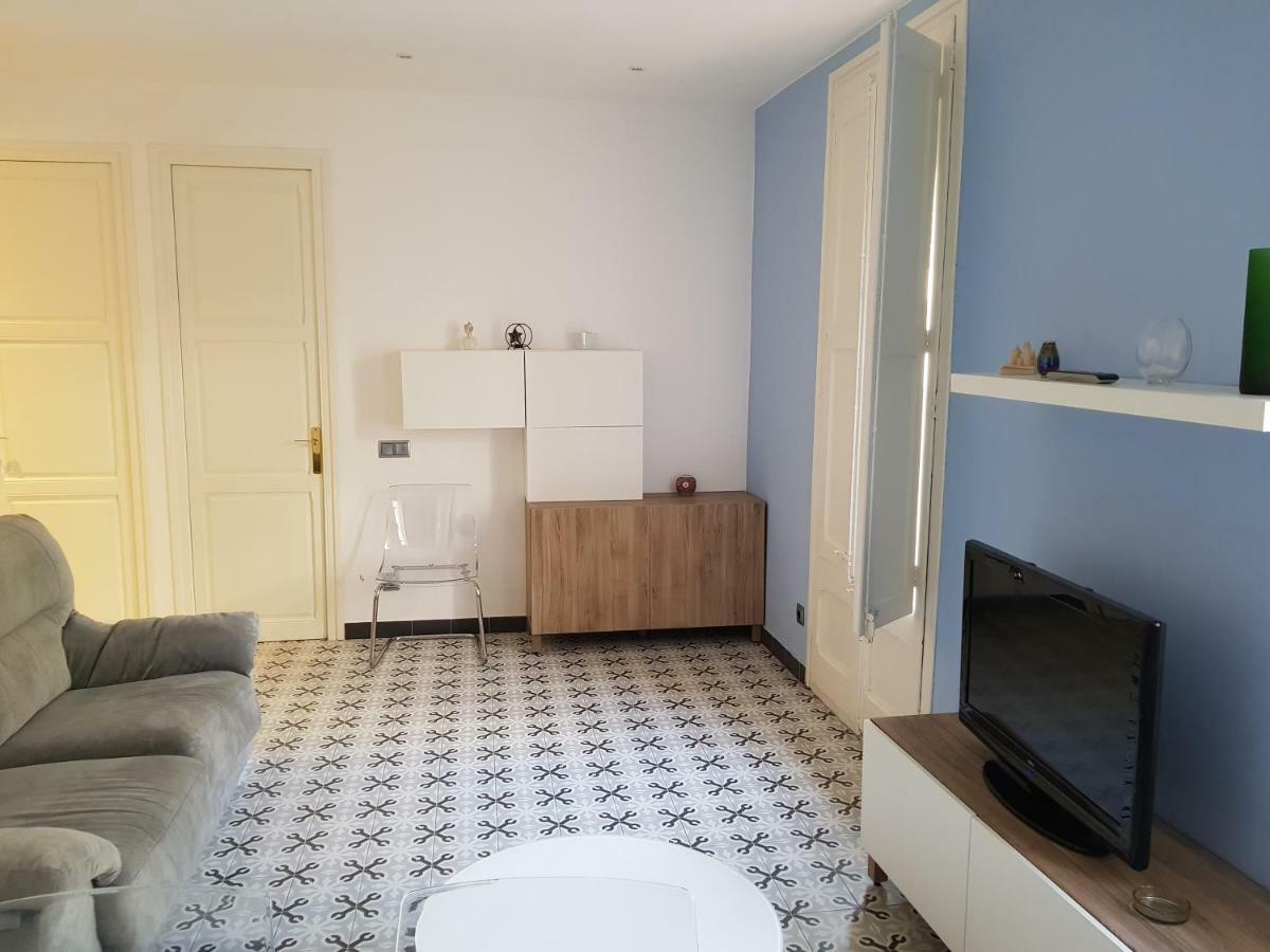 Apartamentos Nouvilas Portbou Kültér fotó